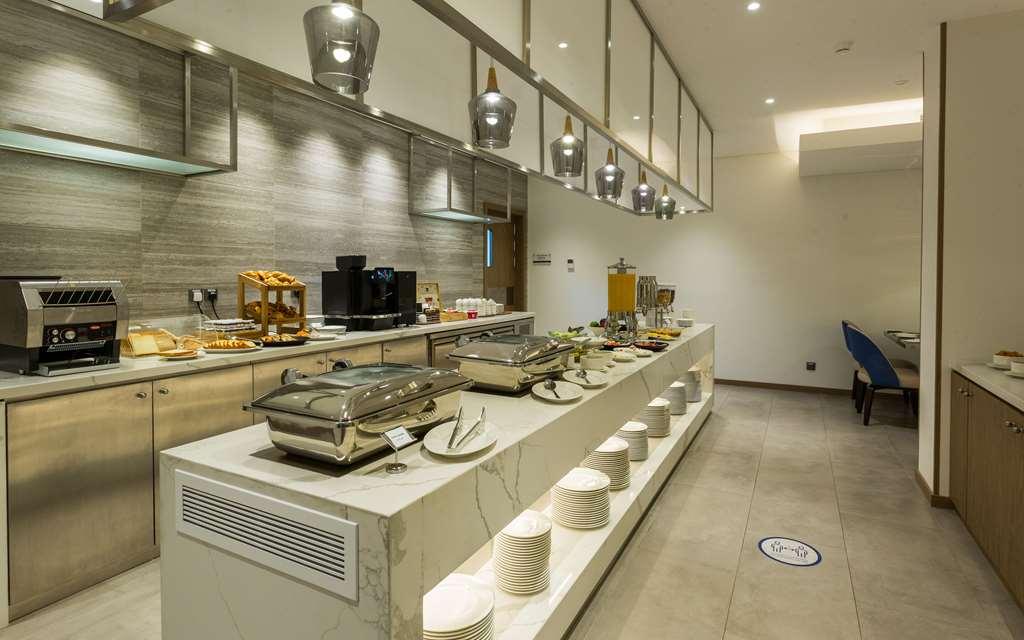 Comfort Hotel Jeddah King Road מראה חיצוני תמונה