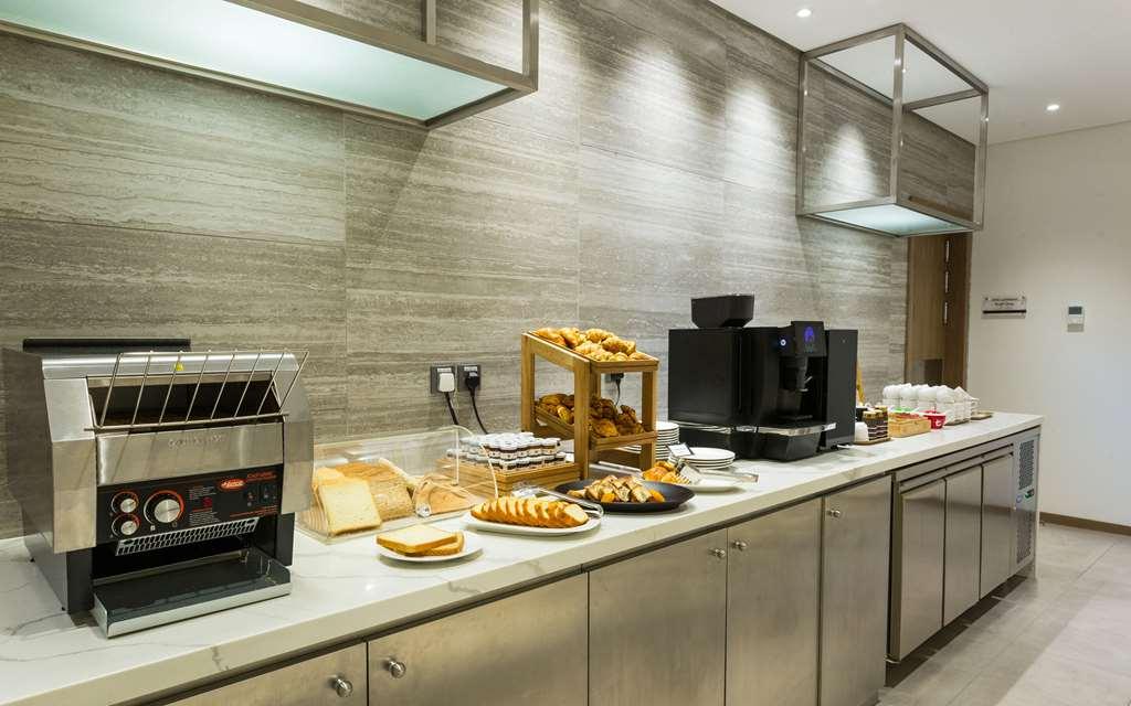 Comfort Hotel Jeddah King Road מראה חיצוני תמונה